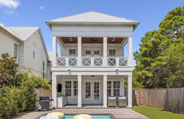 South of 30A - Private Pool - 5 En Suite - Near Beach Access - Great Location