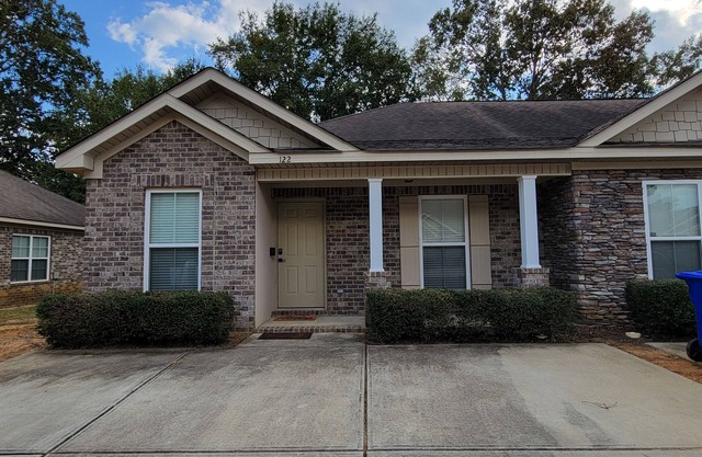 Southern Charm Convenient to Augusta & Ft Gordon