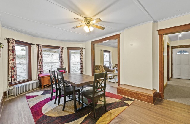 Spacious 3 BR Apt, near Rail Trail, porch/grill