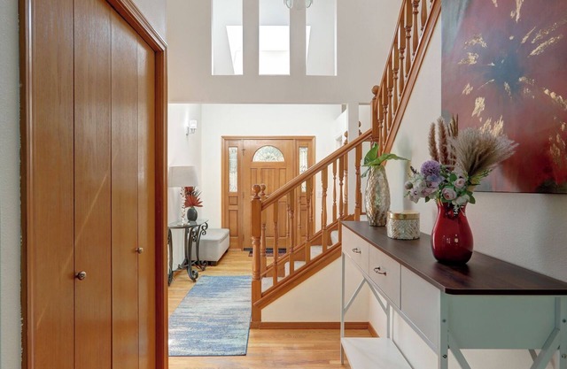 Spacious 5bd home Close Redondo Beach+Valley hospital with AC in Des Moines WA