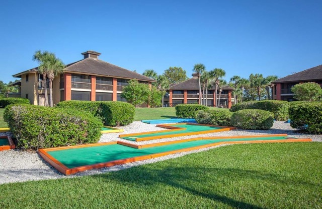 Spacious Accommodation, Near Washington Oaks State Park Beach, Onsite Pool!