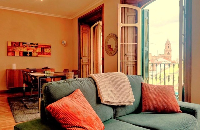 Spacious and bright apartment in historic Málaga