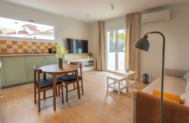 Spacious and comfortable apartment with terrace and views