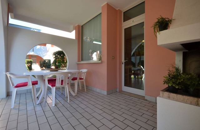 Spacious and comfortable villa with garden and outdoor pool