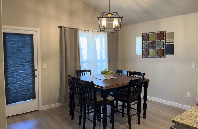 Spacious and Cozy in West Texas