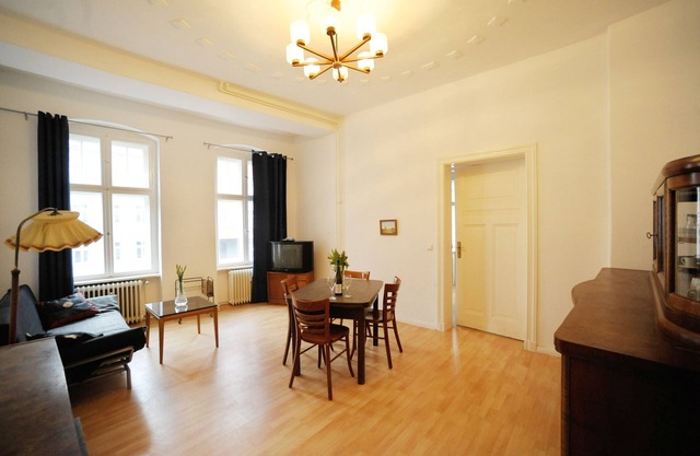 Spacious and Renovated Pre-War Apartment With a New Bath and 2 Balconies