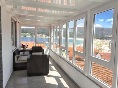 Spacious Apartment Facing the Sea - Laxe - 75 m² - Terrace