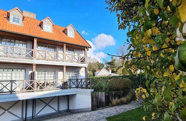 Spacious couples villa 4 bedroom with garden near the center of Knokke