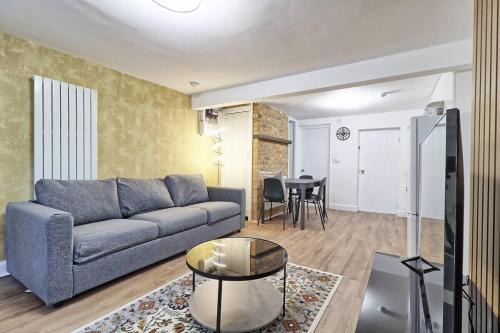 Spacious & Cozy Home - Ideal for Families & Groups