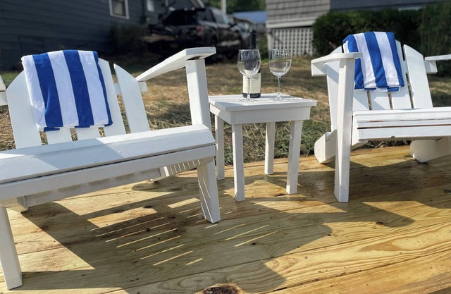 Spacious Cranberry Bay home just steps to the water! Pet friendly & Minimal Fees