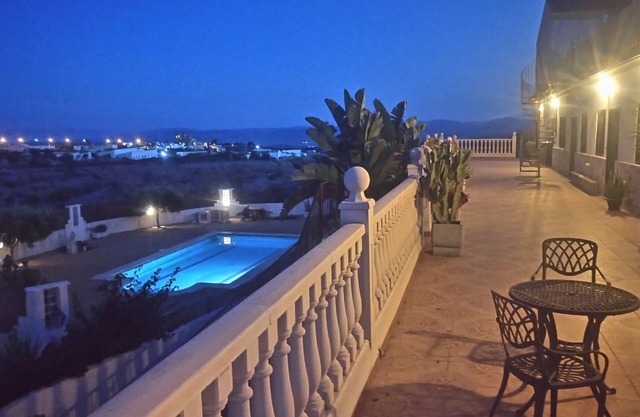 Spacious Ground Floor Two Bedroom Apartment