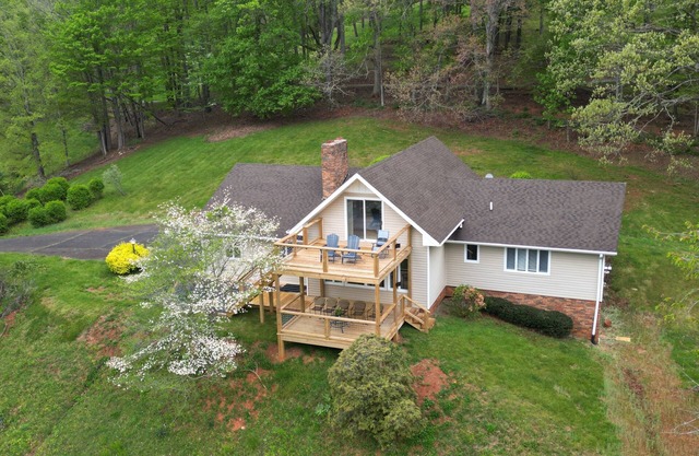 Spacious home in the Blue Ridge Mountains. Relaxing location and Pet Friendly!
