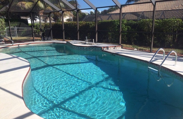 Spacious Home With Large Pool And Fabulous Outdoor Living Space