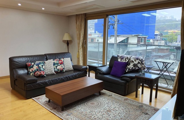 Spacious modern home, great for families