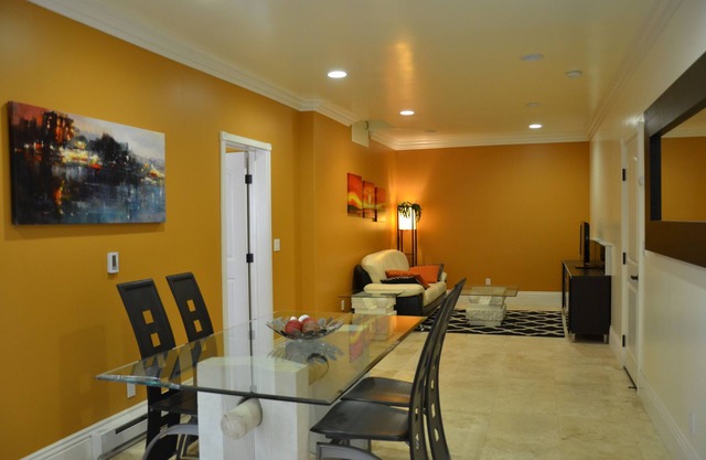 Spacious Mountain View 1B/1B In-law Suite