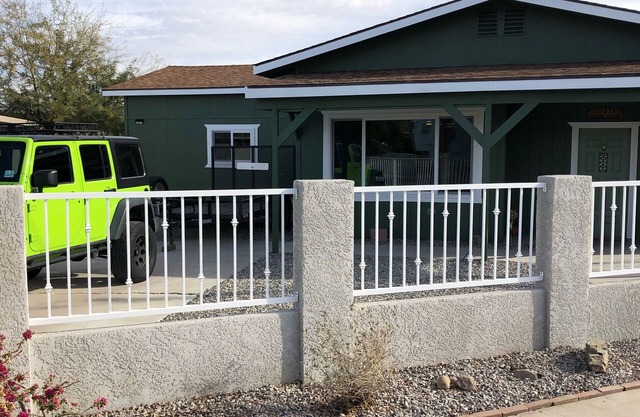 Spacious nice river house just off the water & off roading paradise no pets