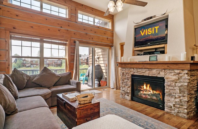 Spacious Retreat in Fraser - Perfect for Families and Groups!