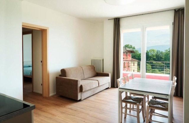 Spacious two-room apartment in the heart of the Dolomites