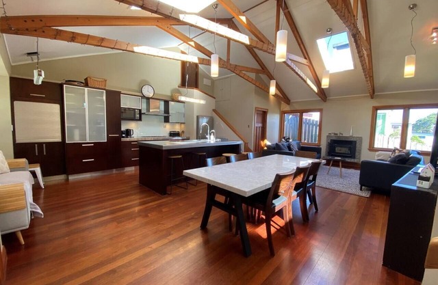 Spacious Wellington Family Oasis