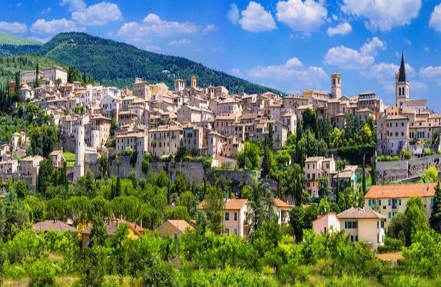 Spadolino Apt City Center, Spello, Italy