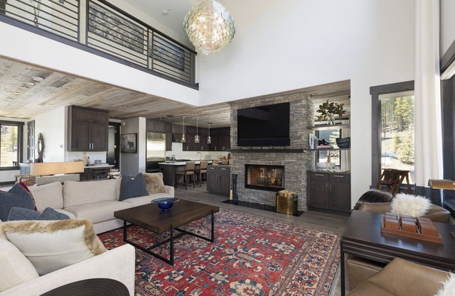 Spanish Peaks Ski-In/Out | Hot Tub + Firepit