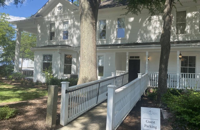 Sparrow Grove Manor