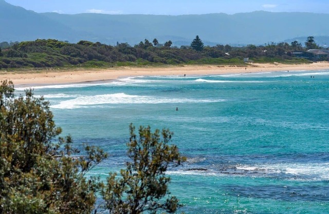Spectacular Ocean Front home With Pool