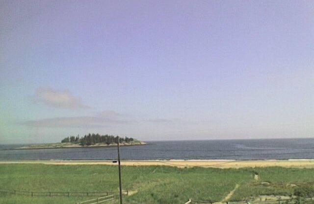 Spectacular Ocean Beach and tennis court