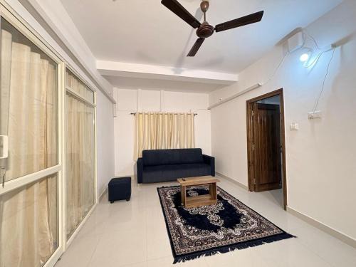 Spectra Haus AC 3BHK , 1kms from Palace