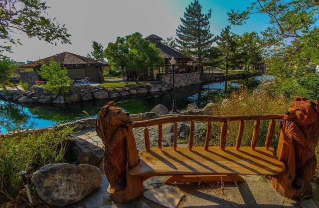 Spend July 4, 2023 week in the Tahoe Area