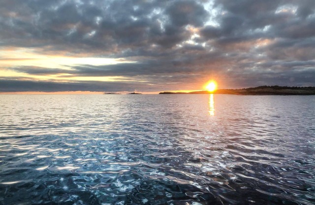 Spend your family vacation in this rare gem in a very popular residential area in Risør.