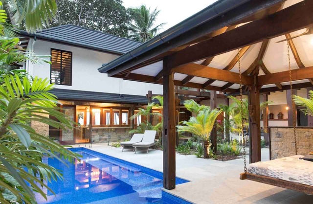 Spice At Oak Absolute Oceanfront House