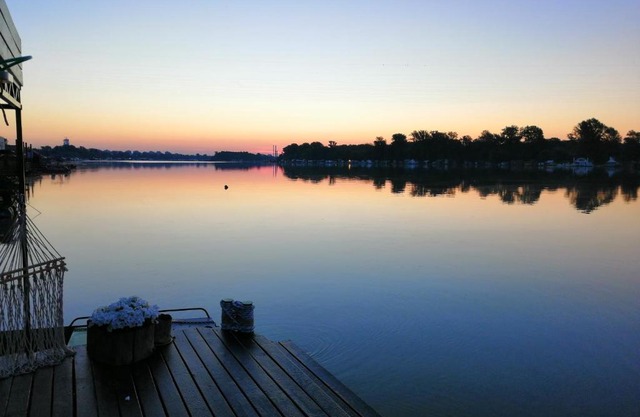 Splav Different life