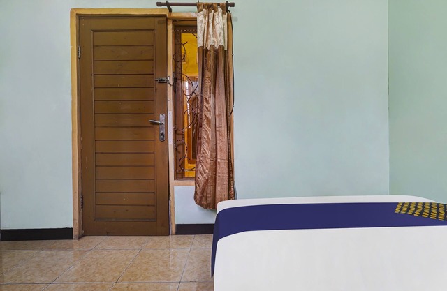 SPOT ON 91159 Kost Putrana Syariah