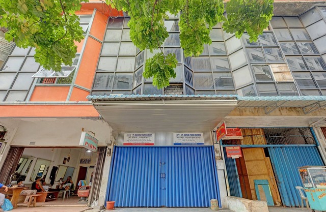 SPOT ON 92985 Mitra HomestayNearTempat Makan Pagi Sore Nohil