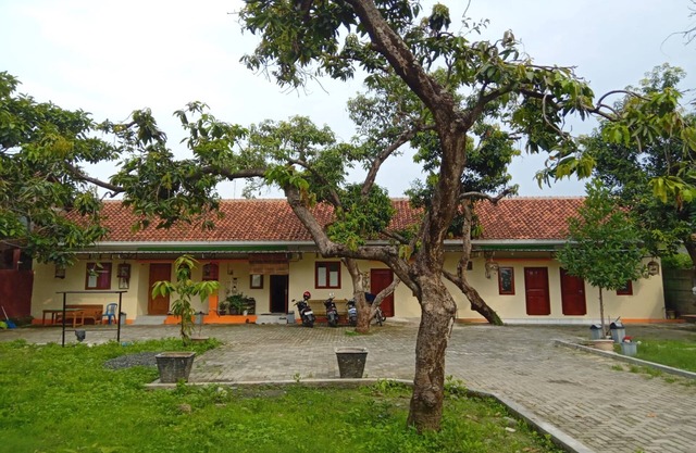 SPOT ON 93452 Wulan Homestay 2 Syariah