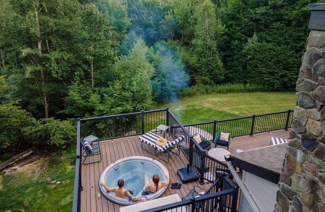 Spring to Hunter Mountain, NY in style @killercatmountainhouse