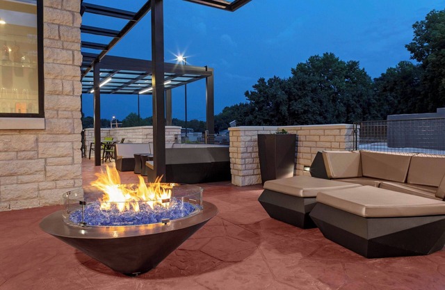 SpringHill Suites by Marriott Kansas City Plaza