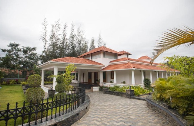 SR Jungle Resort