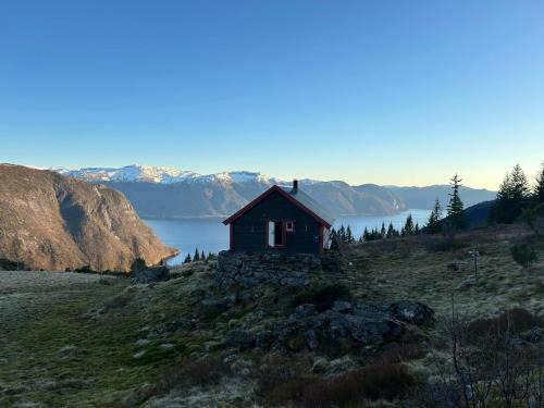 Støl ved Sognefjorden