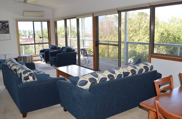St. Bernard View, Tawonga South (Wifi, Foxtel)