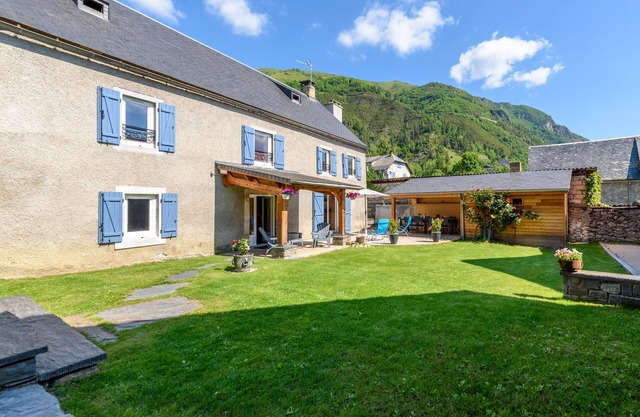 St Lary/vignec: "les 3 Flocons" Maison de Vacances 10 Personnes