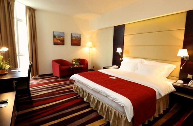 Standard Double Or Twin Room Near Abu Dhabi Mall By Luxury Bookings