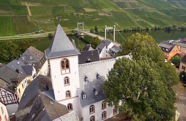 Stay - Kirche an der Mosel, 350 years old building, group/seminar house