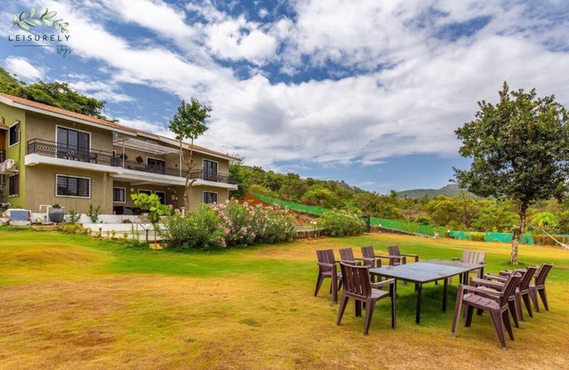 Stay Leisurely By The Foothills 7BHK , Pawna Lake,