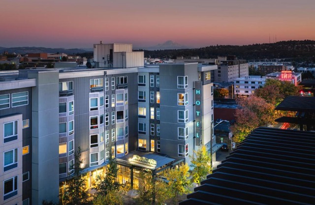 Staypineapple, Watertown Hotel, University District Seattle