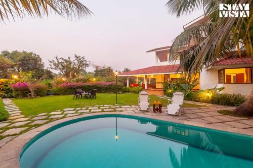 StayVista at Boho Banyan with Pvt Pool & Garden