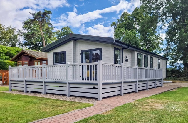 Step into Atlas Oakwood Lodge and experience a new level of luxury.