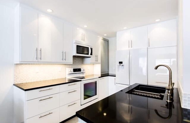 Steps from Gondola, views of Beaver Creek slopes, newly remodeled 2 BR 2BA Condo