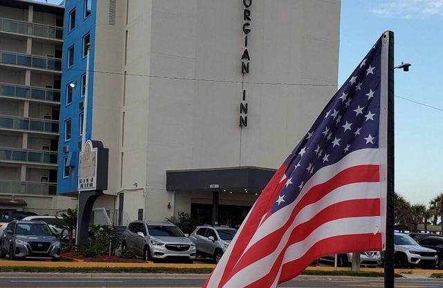 STEPS from the Ocean!